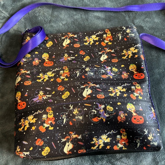 Harveys Handbags - Disney Parks Harveys 2021 Halloween Mickey And Friends Crossbody Bag.